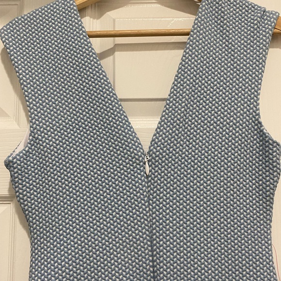 Bebe Dress - Picture 2 of 4